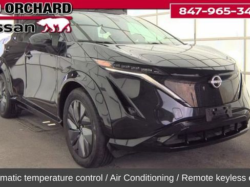 Used 2023 Nissan Ariya AWD image 4