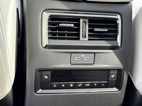 New 2026 MAZDA CX-90 3.3 Turbo w/ Premium Plus Pkg image 19