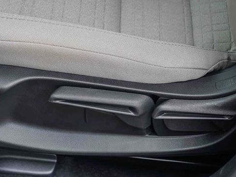 New 2026 Honda HR-V LX image 24