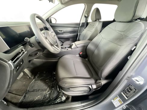 Used 2025 Hyundai Tucson SE AWD/4WD image 19
