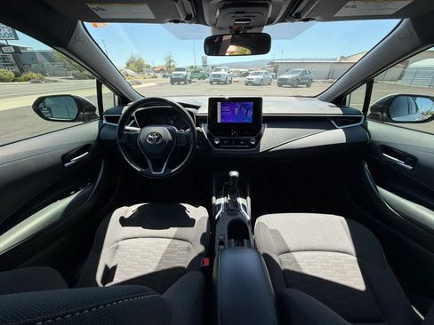 Used 2023 Toyota Corolla SE FWD image 9