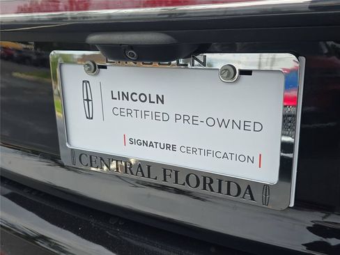 Certified 2022 Lincoln Nautilus FWD image 5