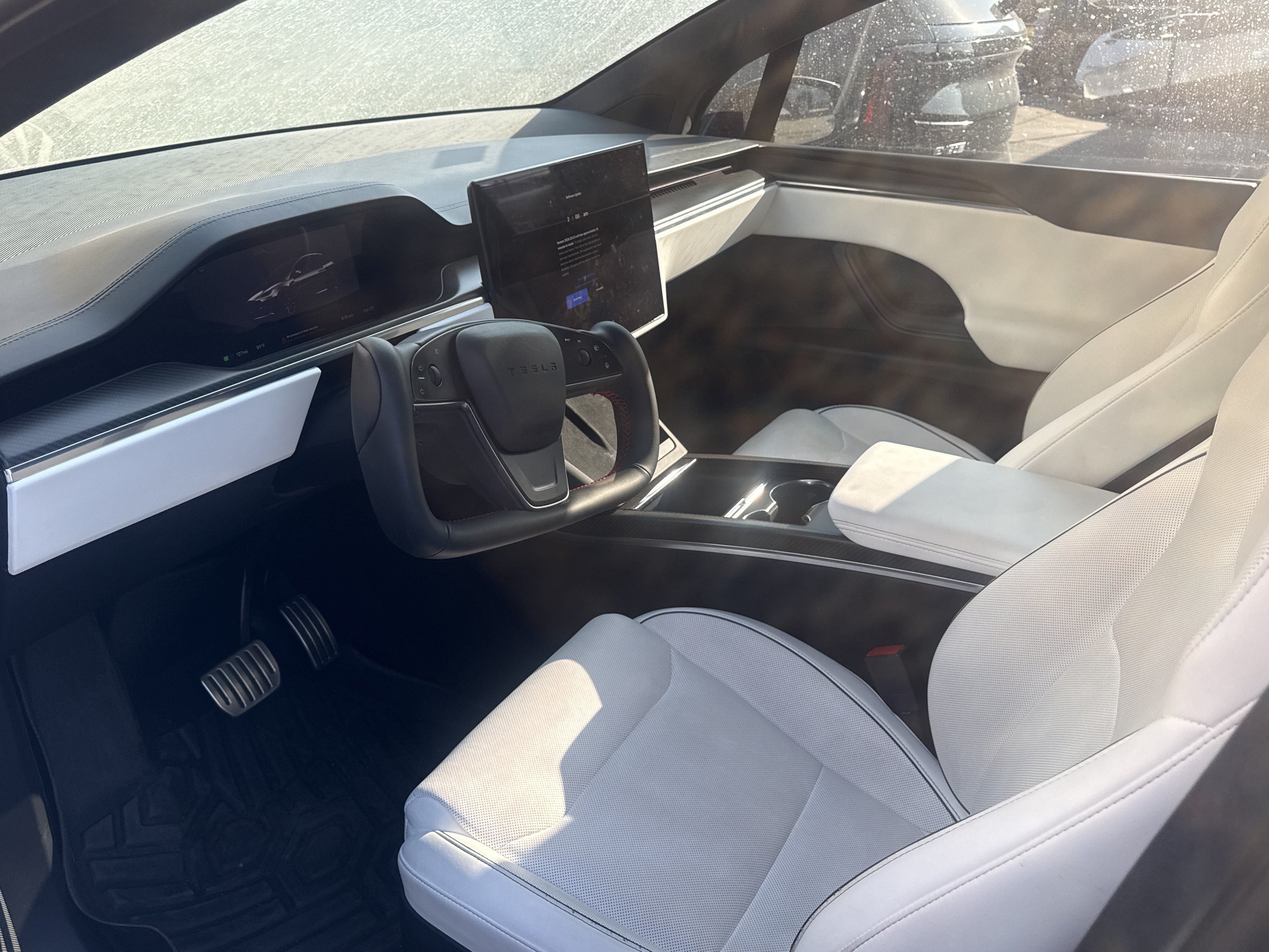 Used 2023 Tesla Model X Plaid AWD/4WD image 2