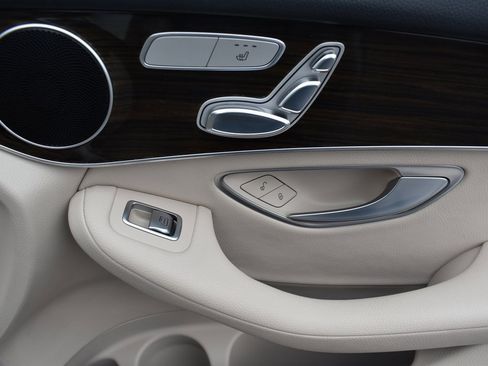 Used 2018 Mercedes-Benz GLC 300 GLC 300 image 15