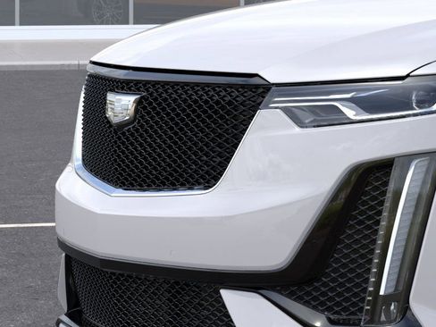New 2025 Cadillac XT6 Sport w/ Technology Package image 13