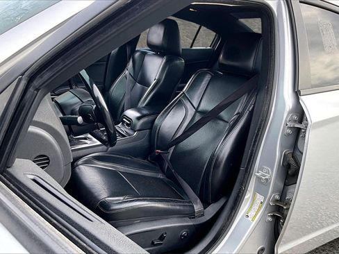 Used 2020 Dodge Charger SXT w/ Leather Interior Group image 20