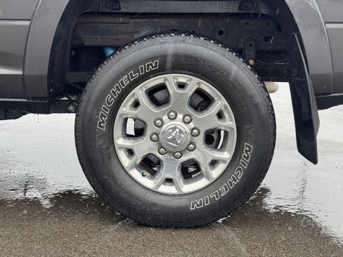 Used 2019 RAM 2500 Laramie image 42