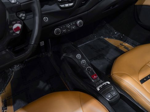 Used 2017 Ferrari 488 Spider RWD image 13