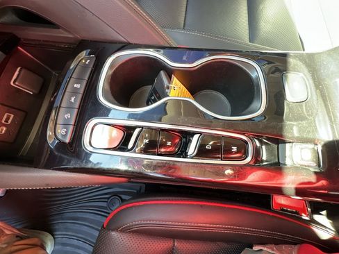 Certified 2023 Buick Envision Essence w/ Sport Touring Package image 15