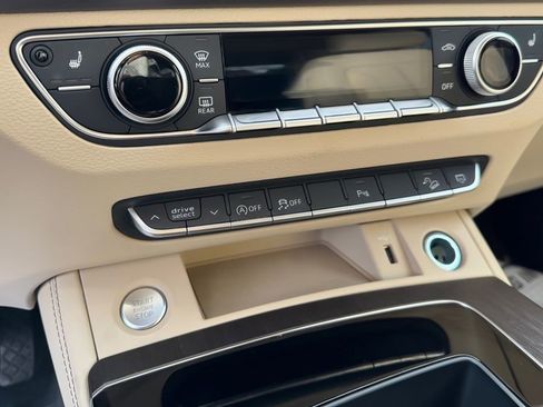 Used 2022 Audi Q5 2.0T Premium Plus w/ Premium Plus Package image 29