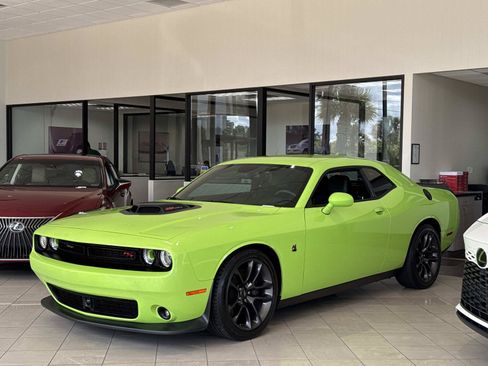 Used 2023 Dodge Challenger R/T Scat Pack w/ Plus Package RWD image 6