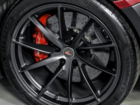 Used 2018 McLaren 720S image 20