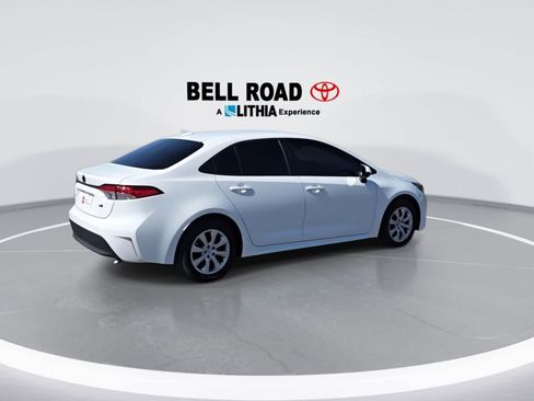 Certified 2025 Toyota Corolla LE FWD image 8