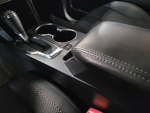 Used 2017 GMC Terrain SLE image 26