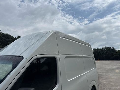 Used 2018 Nissan NV 2500 SV w/ Navigation Package RWD image 17