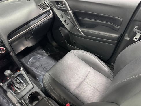 Used 2018 Subaru Forester 2.5i Touring image 18