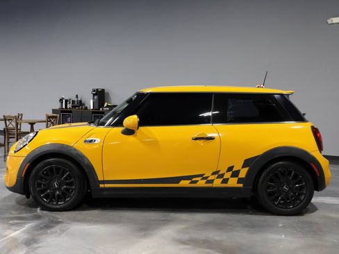 Used 2016 MINI Cooper S FWD image 4