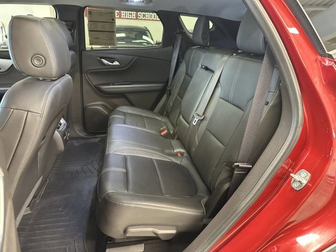 Used 2019 Chevrolet Blazer LT w/ Sun and Wheels Package image 6