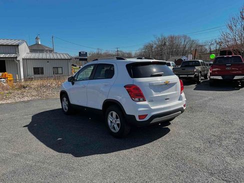 Used 2022 Chevrolet Trax LT image 5