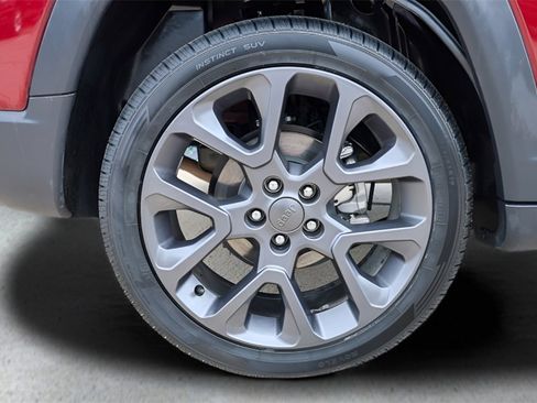 Used 2021 Jeep Compass 80th Special Edition image 23