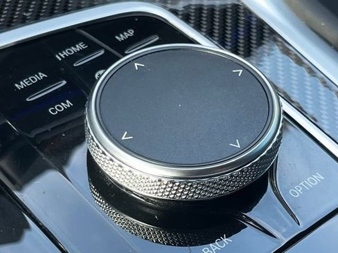 Used 2022 BMW X6 M w/ Executive Package image 21