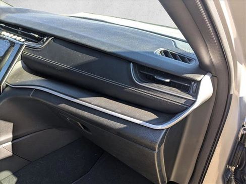 Certified 2024 Jeep Grand Cherokee L Altitude image 21