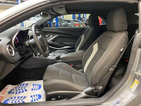 Used 2023 Chevrolet Camaro SS RWD image 11