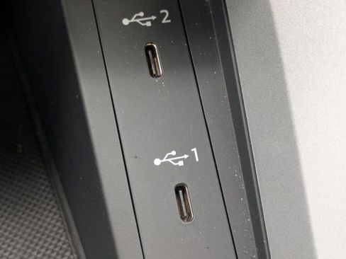 Used 2025 Audi Q3 2.0T Premium image 19