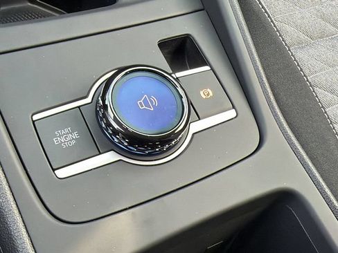 New 2026 Volkswagen Tiguan S AWD/4WD image 23