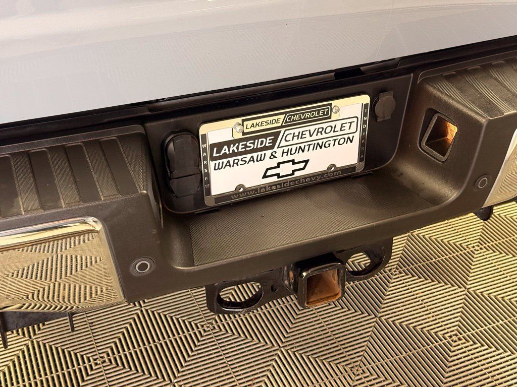 Used 2025 Ford F250 Lariat w/ Lariat Ultimate Package AWD/4WD image 12