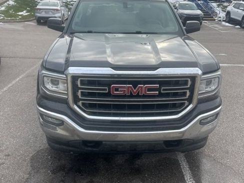 Used 2016 GMC Sierra 1500 SLE w/ SLE Value Package image 10
