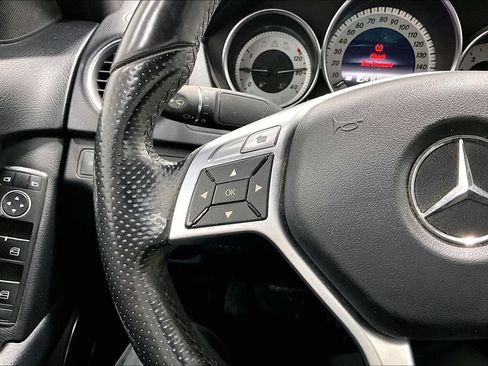 Used 2013 Mercedes-Benz C 300 4MATIC Sedan image 20