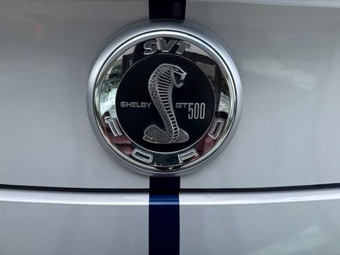 Used 2011 Ford Mustang Shelby GT500 w/ Electronics Pkg RWD image 6
