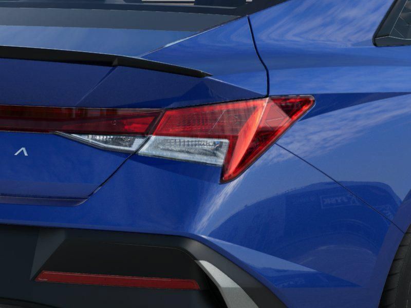 Used 2026 Hyundai Elantra SEL Sport Premium FWD image 10