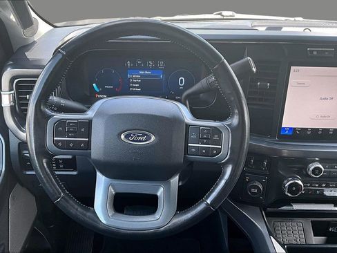 Used 2024 Ford F250 Lariat AWD/4WD image 2