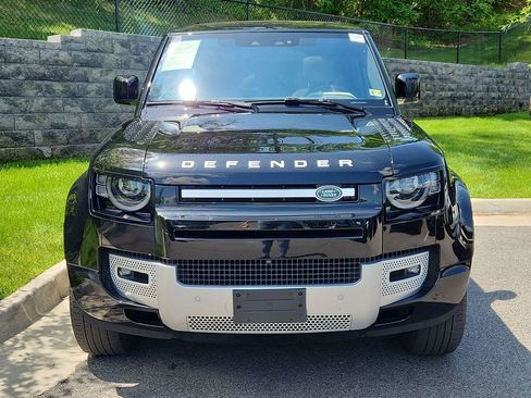 Used 2022 Land Rover Defender 110 XS Edition AWD/4WD image 8