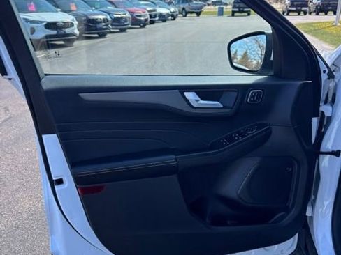 Certified 2023 Ford Escape Active w/ Tech Pack #2 AWD/4WD image 13