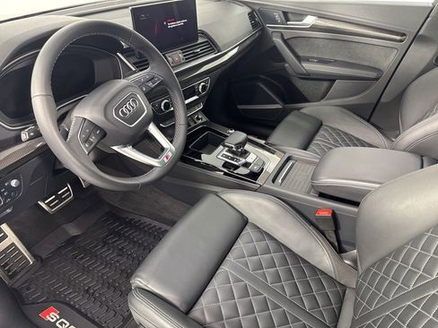 Used 2023 Audi SQ5 Prestige w/ Prestige Package image 13