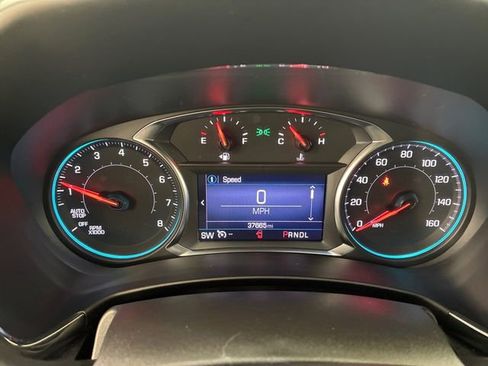 Used 2023 Chevrolet Equinox RS image 25