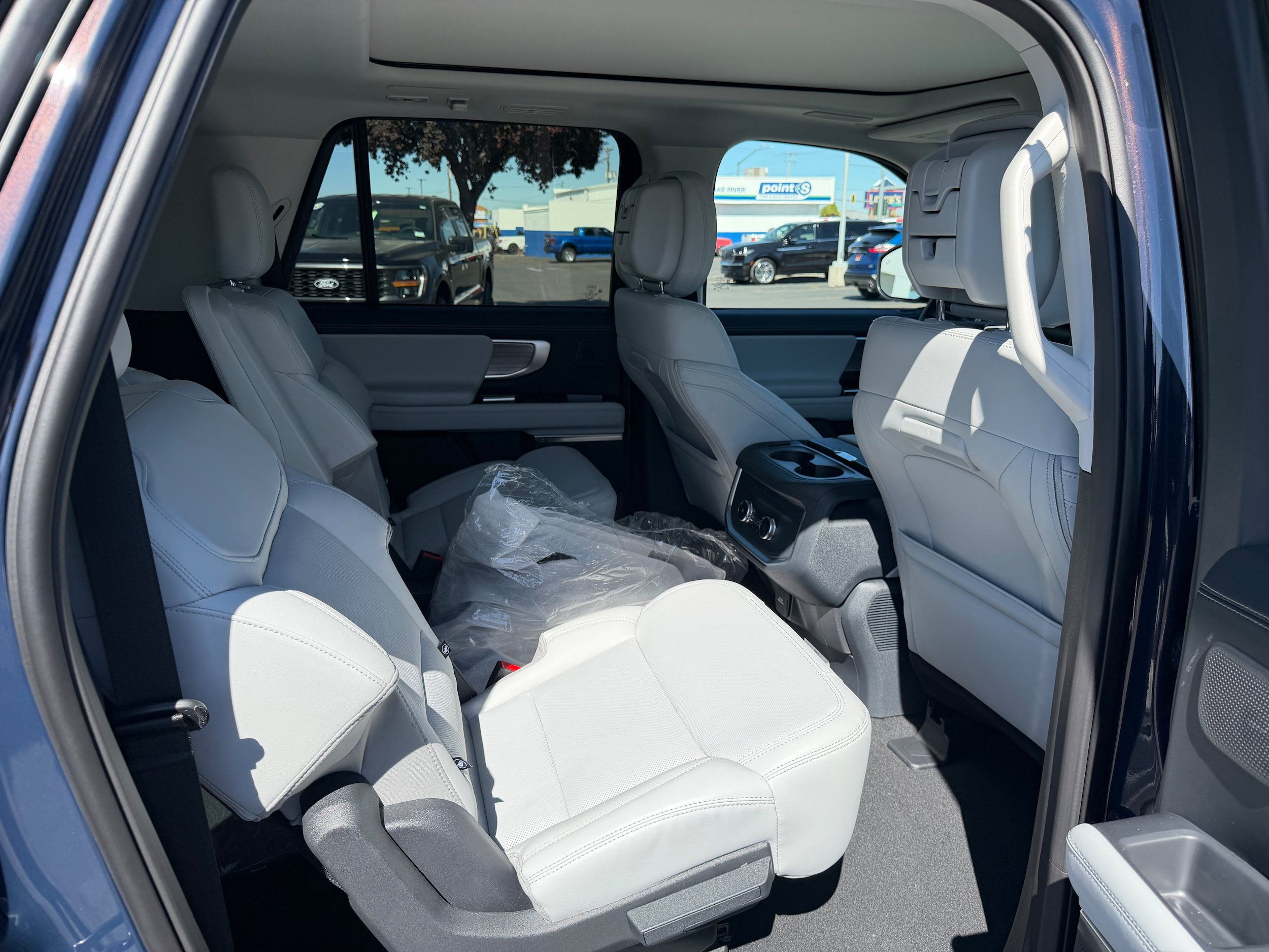 New 2027 Ford Expedition Max Platinum AWD/4WD image 19
