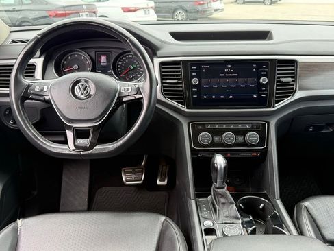 Used 2018 Volkswagen Atlas SEL w/ R-Line Package AWD/4WD image 24
