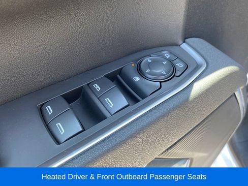 Certified 2025 Chevrolet Silverado 1500 LT AWD/4WD image 18