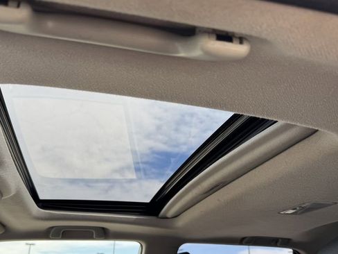 Used 2021 Toyota 4Runner SR5 Premium w/ Moonroof Package AWD/4WD image 14