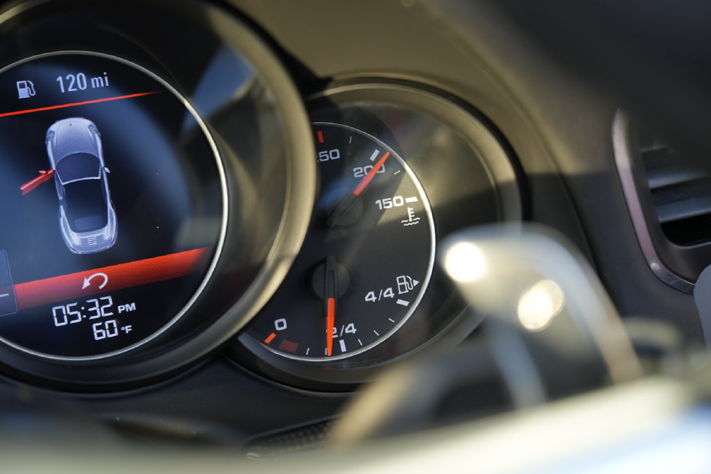 Used 2014 Porsche 911 Turbo S AWD/4WD image 94