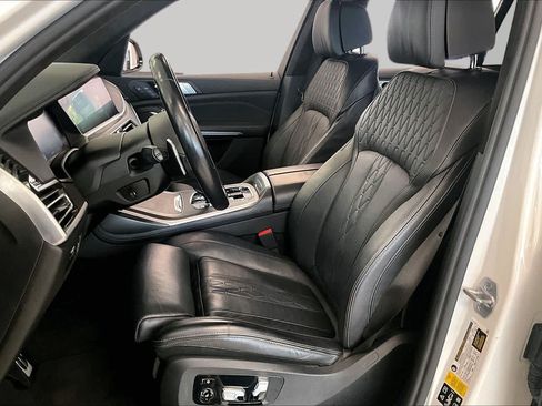 Used 2021 BMW X7 xDrive40i w/ M Sport Package AWD/4WD image 7