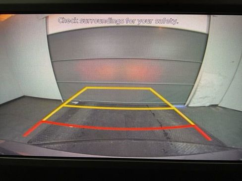 Used 2023 Hyundai Elantra Blue w/ Preferred Accessory Package image 17