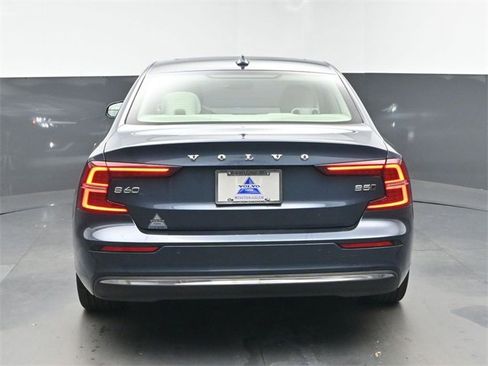 Used 2023 Volvo S60 B5 Ultimate w/ Climate Package image 7