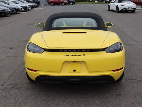 Used 2023 Porsche 718 Boxster S RWD image 6