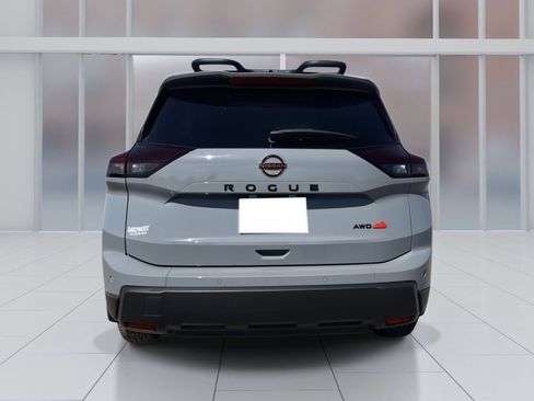 New 2026 Nissan Rogue SV image 4