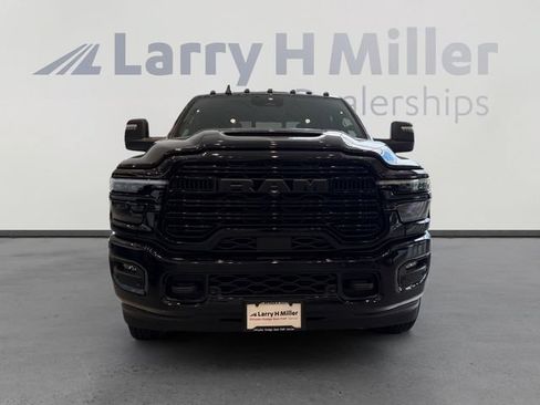 New 2026 RAM 3500 Laramie w/ Night Edition AWD/4WD image 8